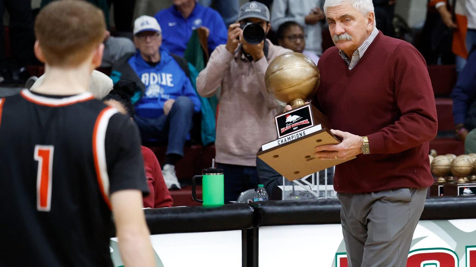 Don Maurer Invitational, boys championship: Edwardsville 71, Ladue 69